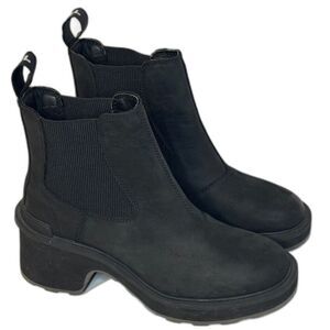 Sorel High Line Chelsea Heel Ankle Pull Tab Heel Boots Booties Women Designer